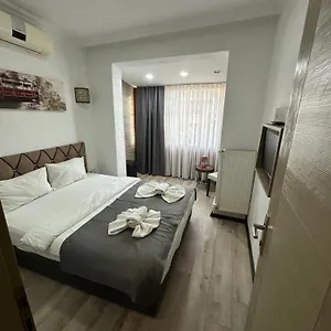 Bıg Orange 3*, Istanboel Turkije